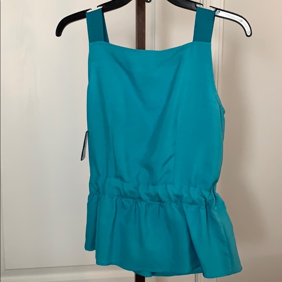 Top - Picture 4 of 4